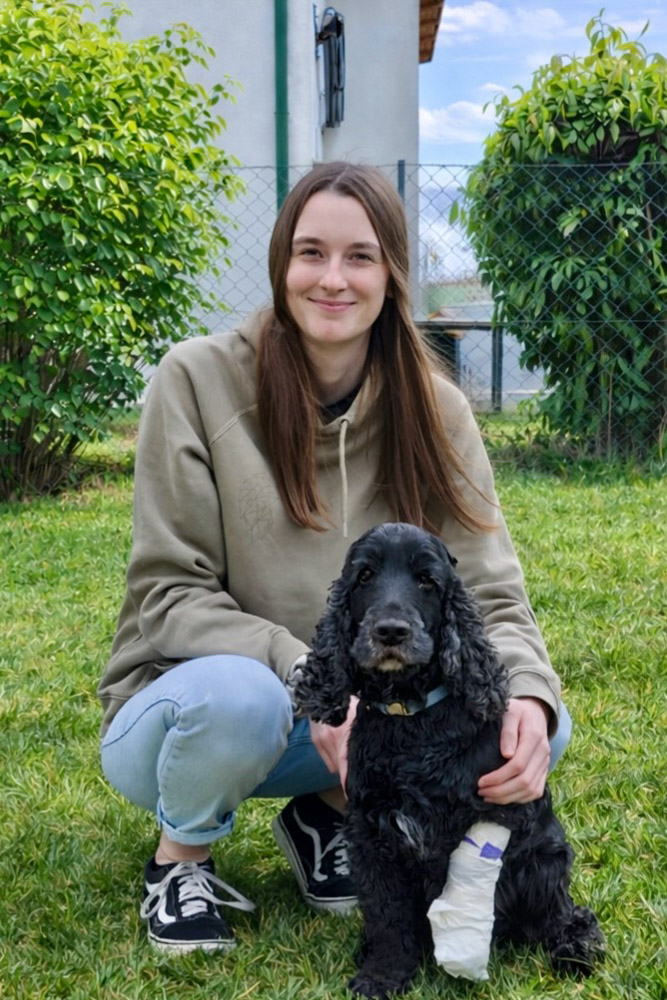 Laura aus dem Gefährteschmieden-Team